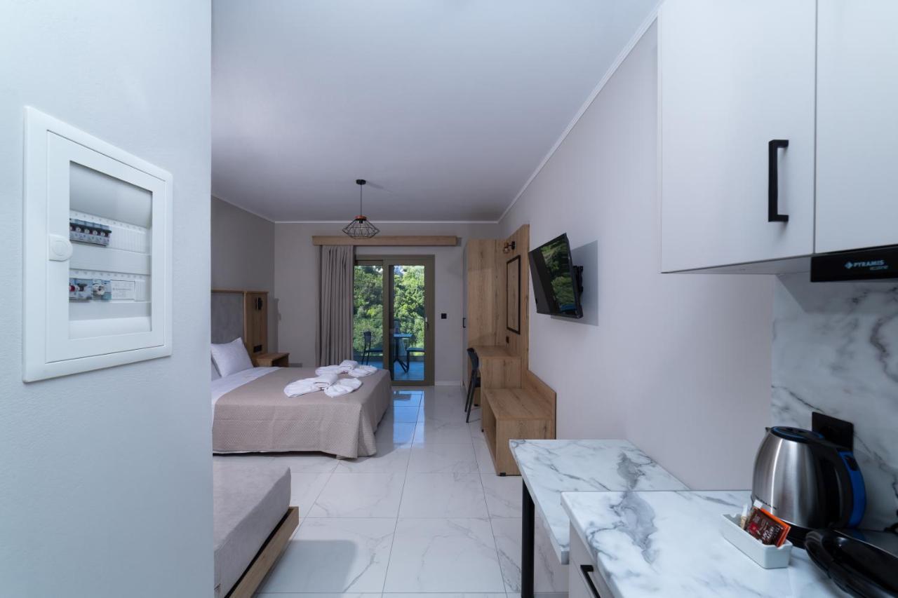 Sky View Suites Kefalonia Vóvikesz Kültér fotó