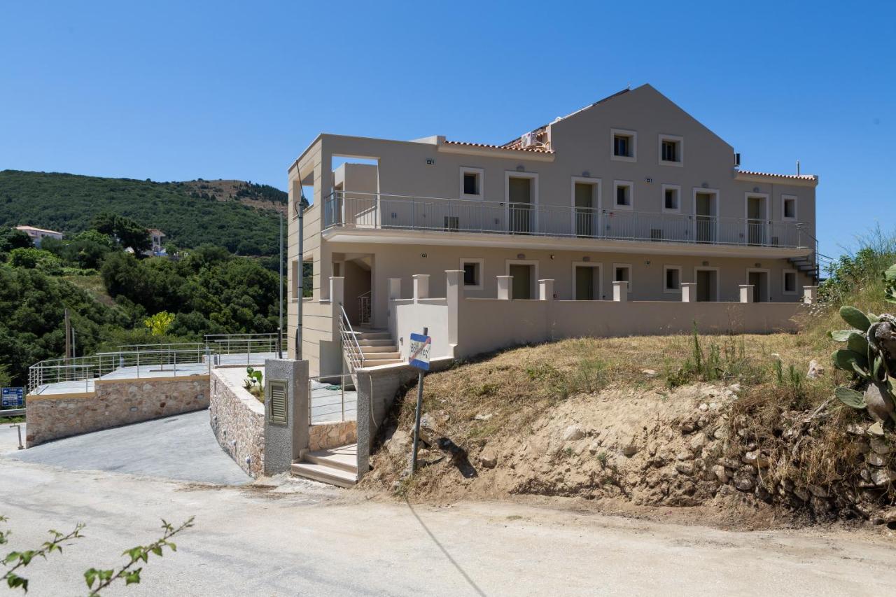 Sky View Suites Kefalonia Vóvikesz Kültér fotó