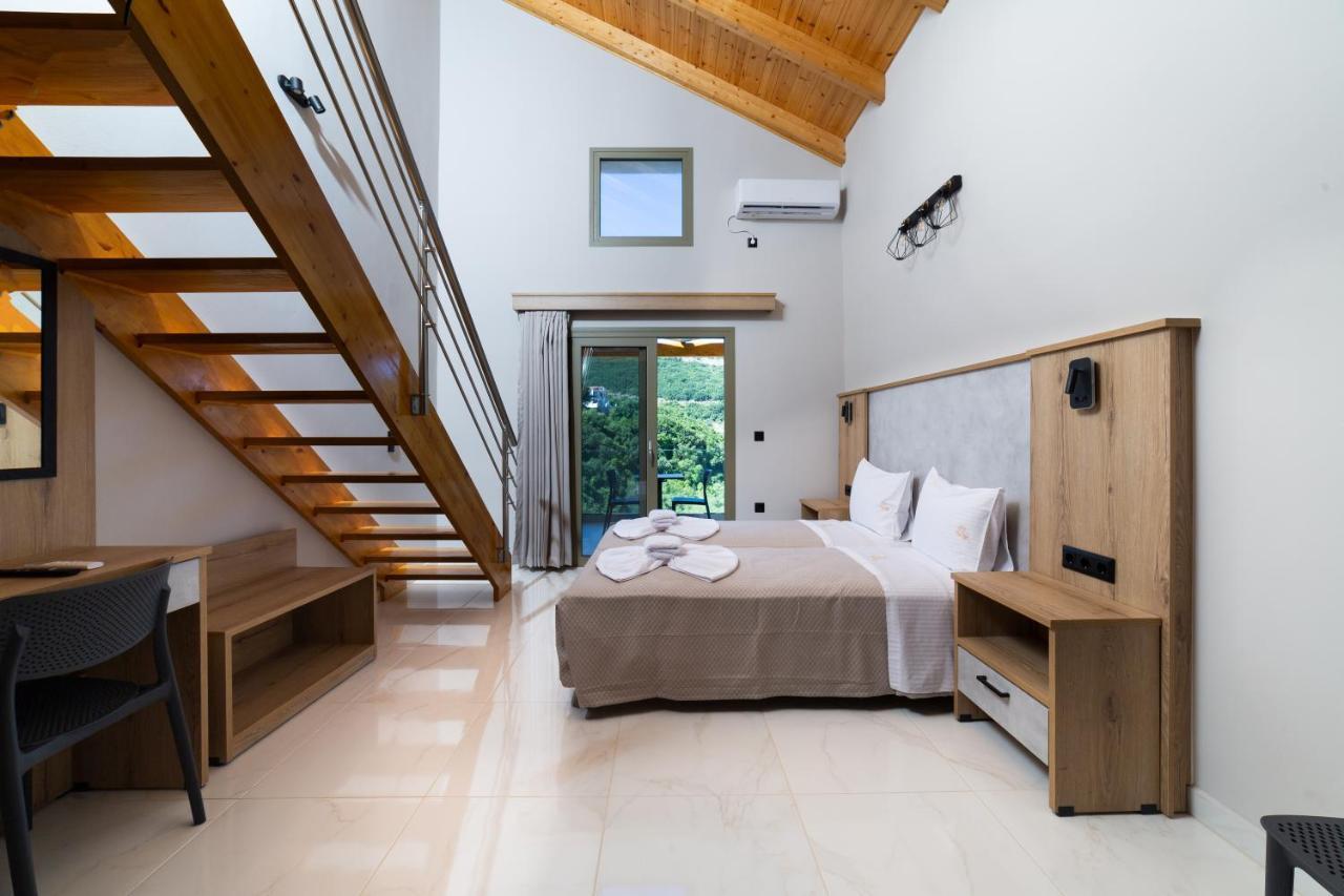 Sky View Suites Kefalonia Vóvikesz Kültér fotó